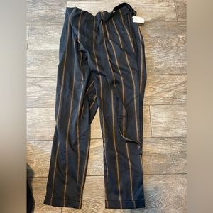 Business casual pants